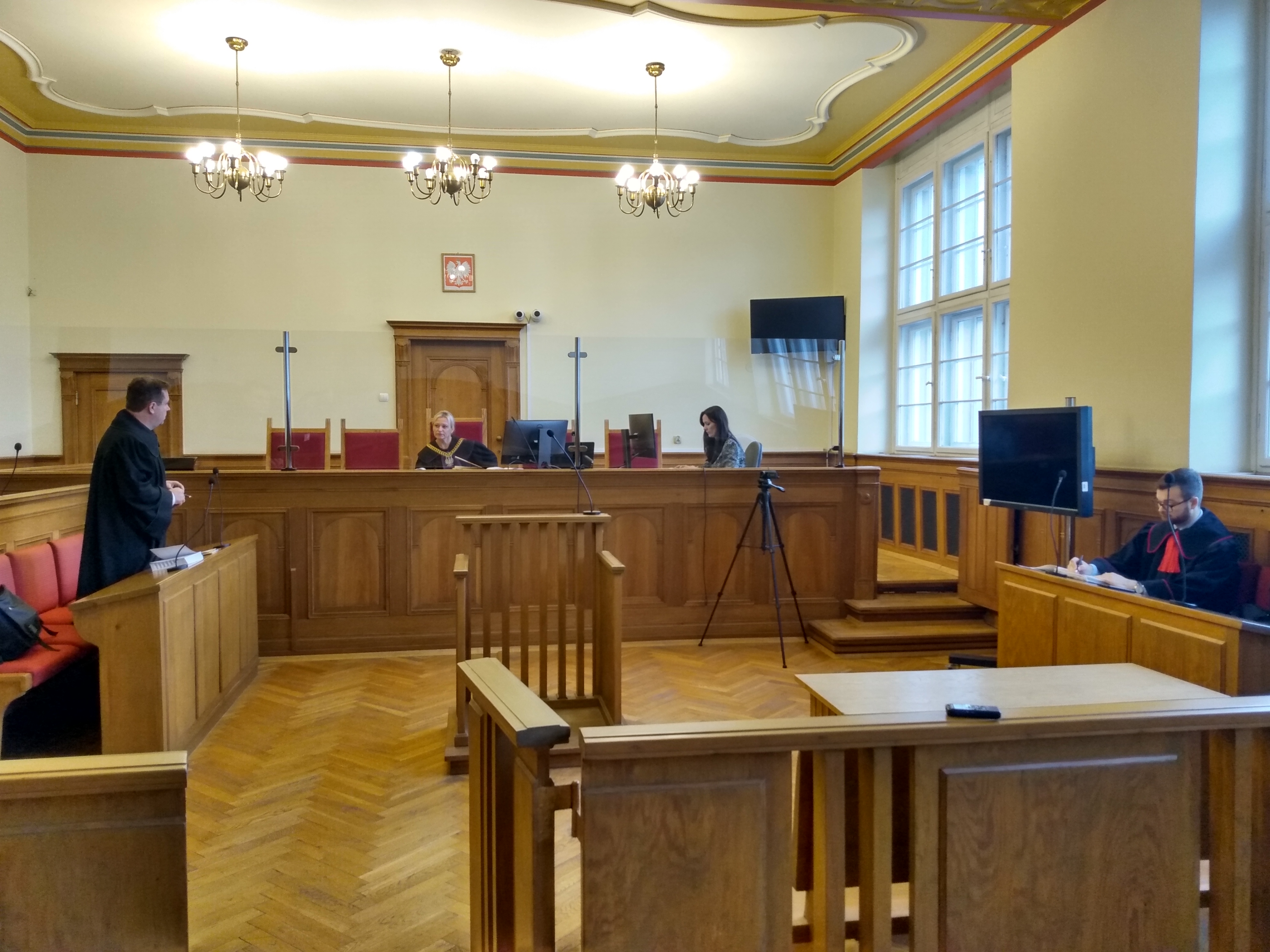 Proces przed gdańskim sądem, na którym nie pojawił się oskarżony Mariusz L.